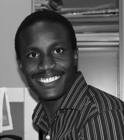 Tolu Ogunlesi (pic by Ifeyinwa Uzowulu)